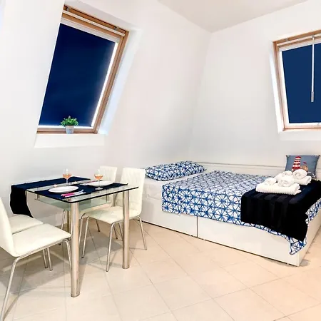 Апартаменты Super Center, Modern Under The Stars *