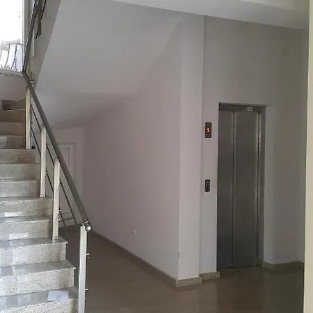 Super Center, Modern Under The Stars Apartment Burgas